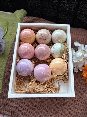 Assorted Pastel Bath Bomb Gift Set - Lavender, Pink, Peach, Cream